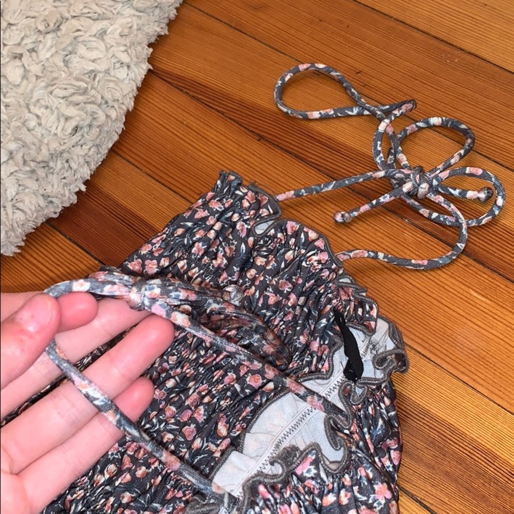 Crop top - Picture 3 of 3